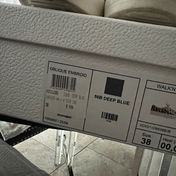 Dior size 38 sneakers 9/10 condition